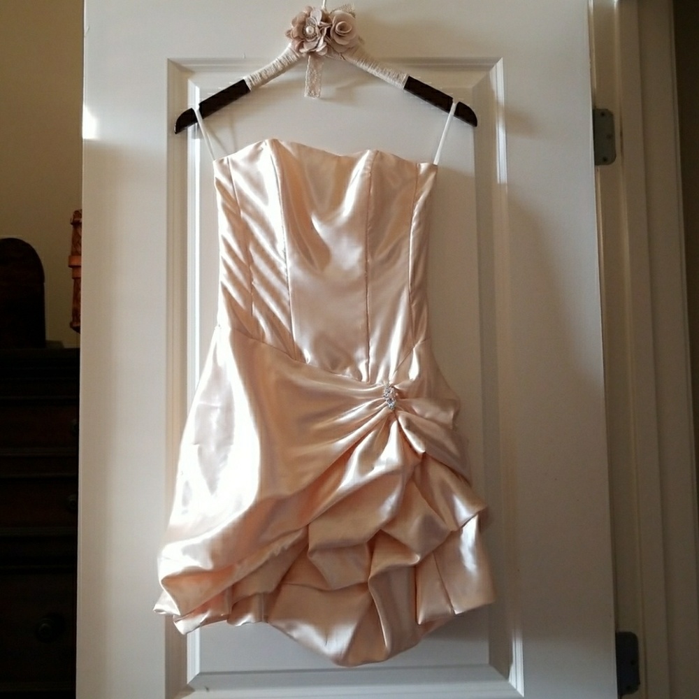 🌸Jessica McClintock yellow cocktail/prom dress!🌸